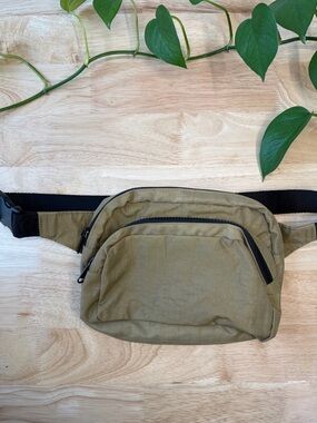 Baggu Fanny Pack Dark Khaki -Please Read Description